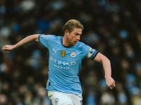 jinnianhui-德布劳内迎来十五赛季出色发挥，雄鹿观众热烈欢呼！